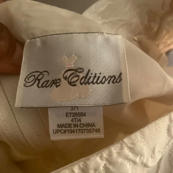 Littles girls dress and sweater - Picture 3 of 8